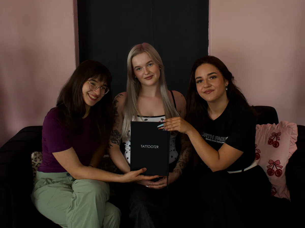 Laura, Hanna und Bella im TZR Studio